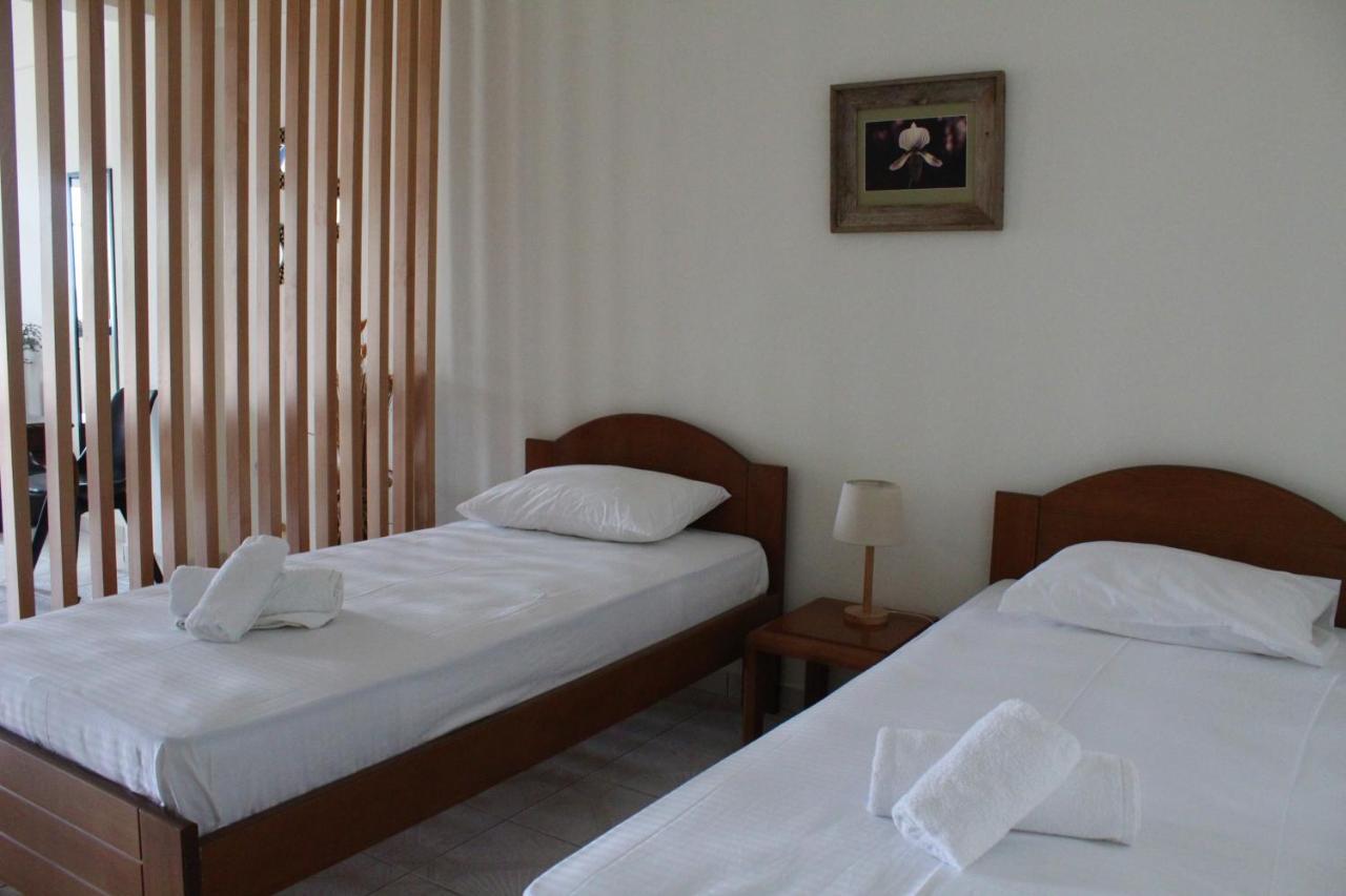Sofia Apartments Koróni エクステリア 写真
